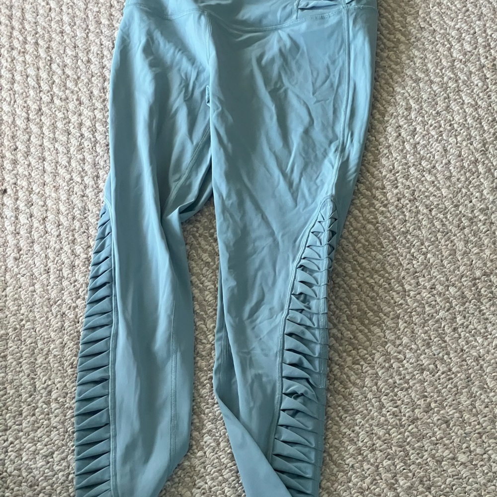 Leggings , worn 3 times